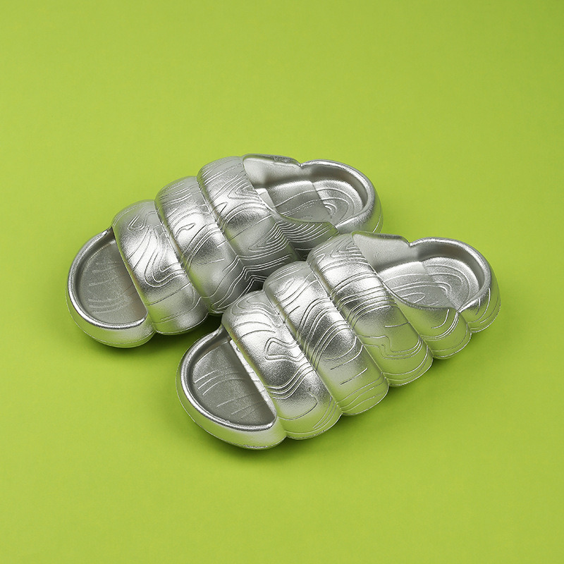 New Summer Home Slide Women Shoes Breathable Rubber Plastic Slippers