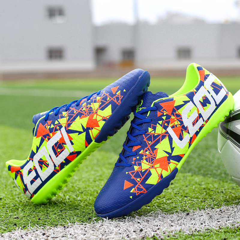 Women Football Shoes Soccer Boots Outdoor Branded Sneaker Soccer Shoes