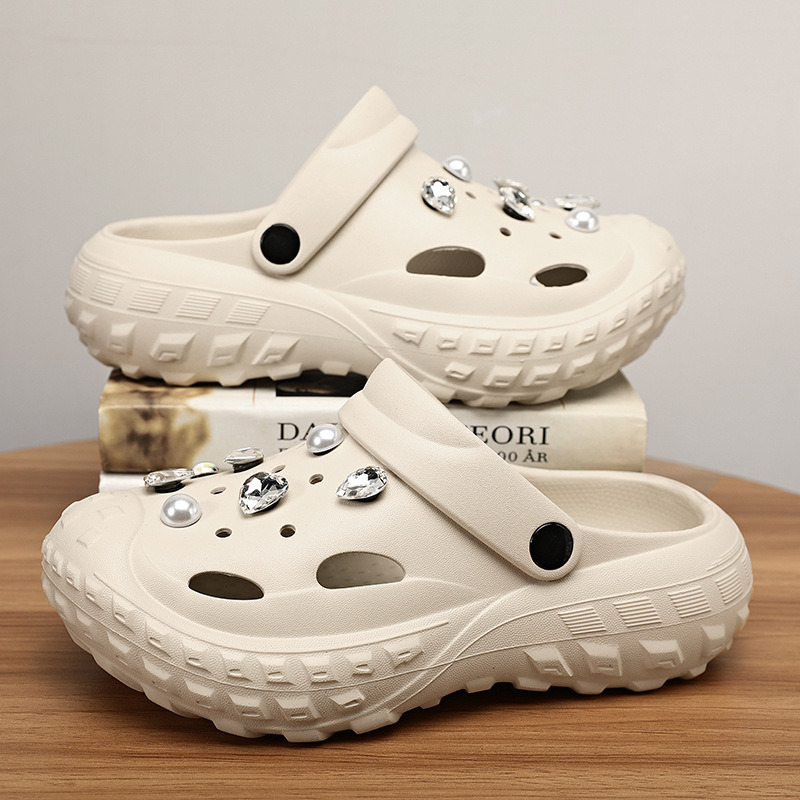 High Quality Breathable Customize Men and Women Hole Shoes