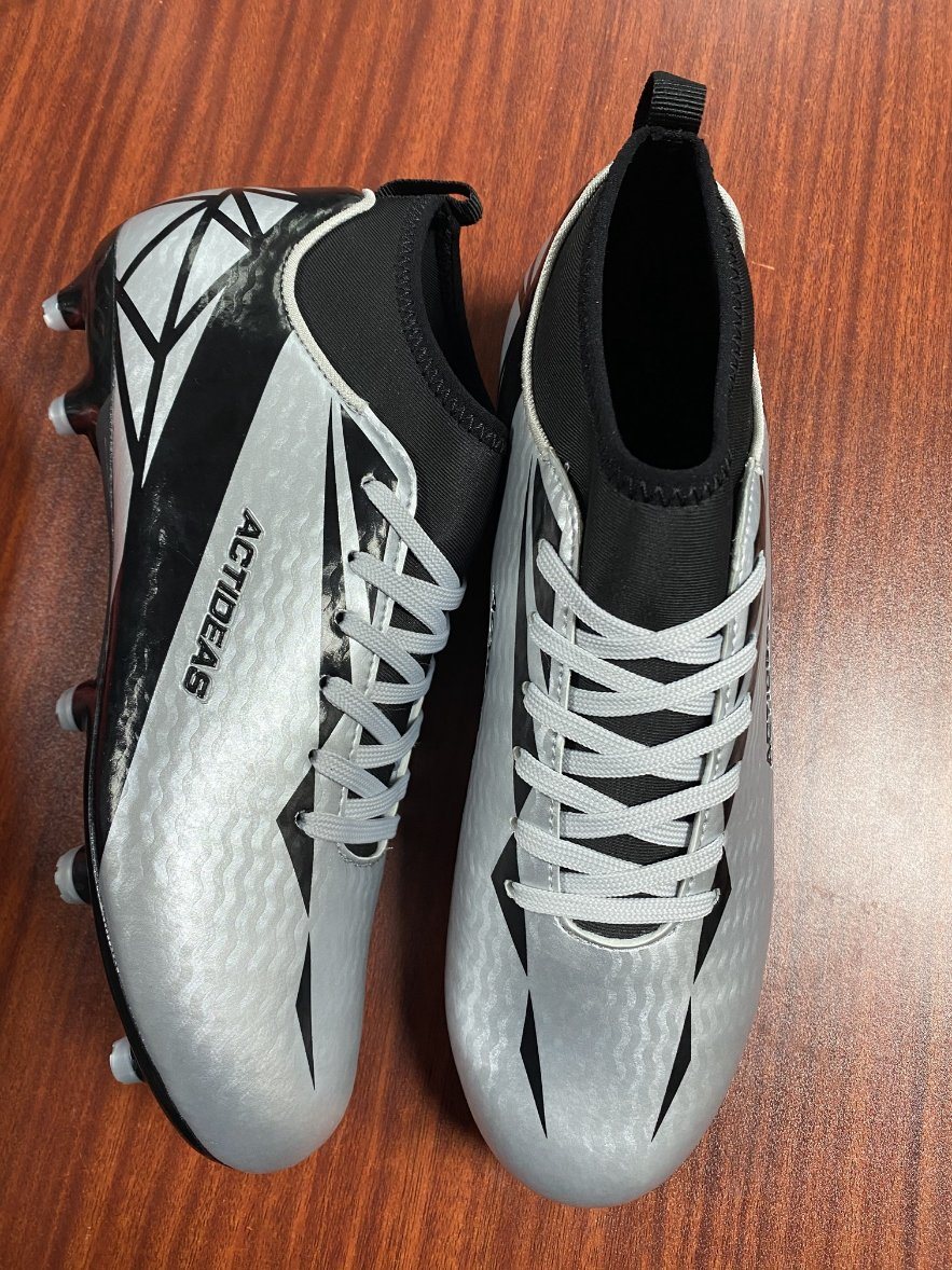 Ankle Protecting Branded Shoes Men Football Shoes Quality Soccer Boots