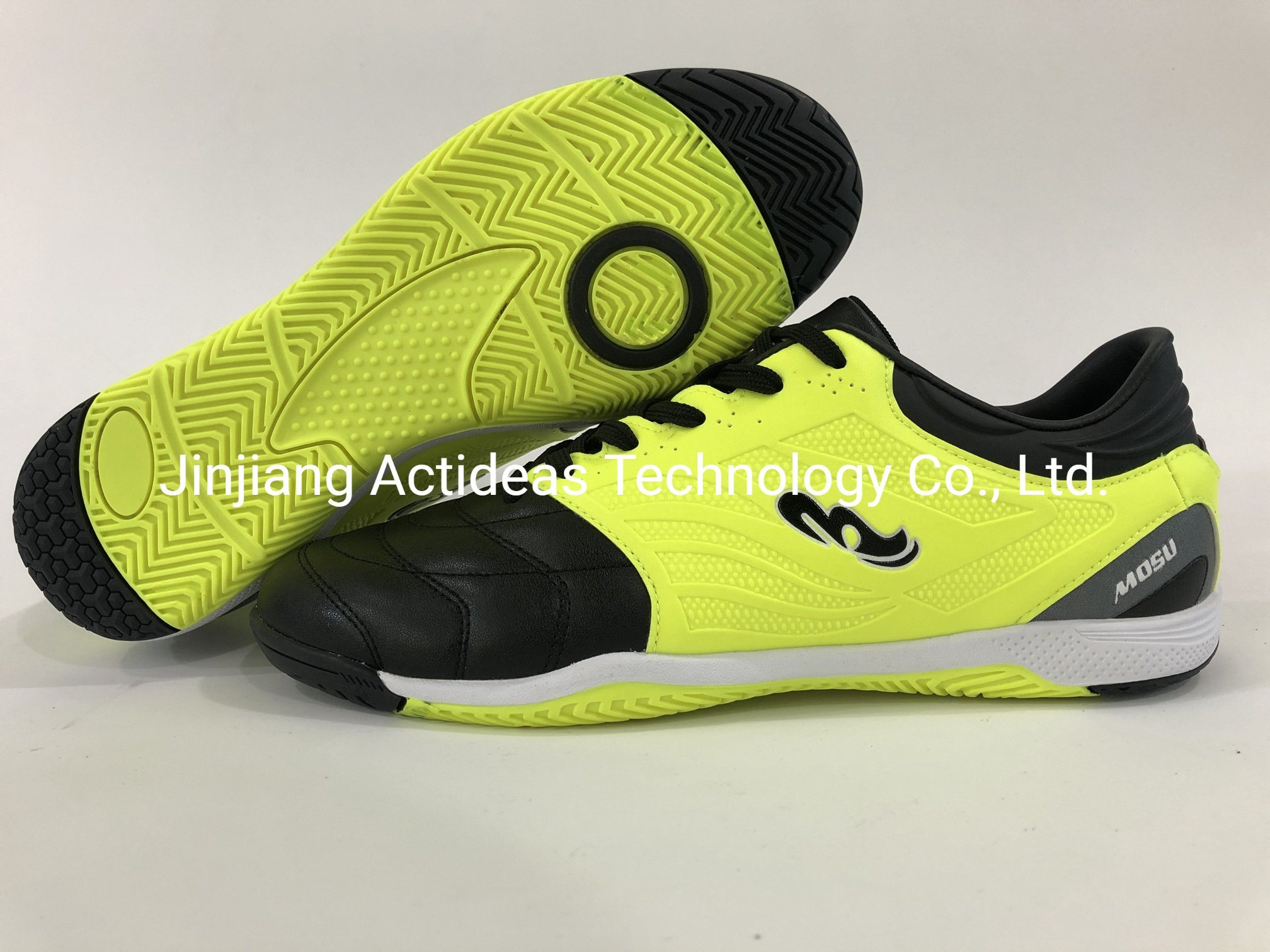 Men Sports High Ankle Football Boots Shoe Outdoor Indoor Soccer Shoes