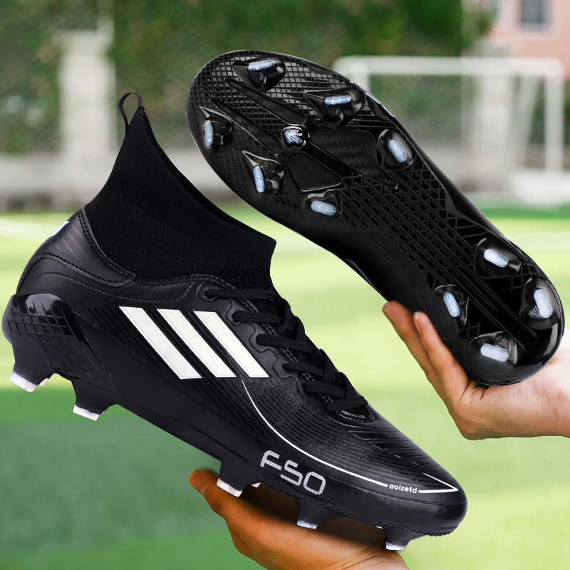 OEM&ODM Durable Outdoor Football Soccer Shoes for Sale