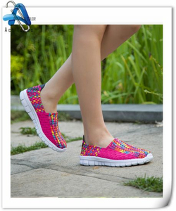 New Fashion Women′s Sneakers Shoes Lady Hiker Walking Shoes Woven Shoes