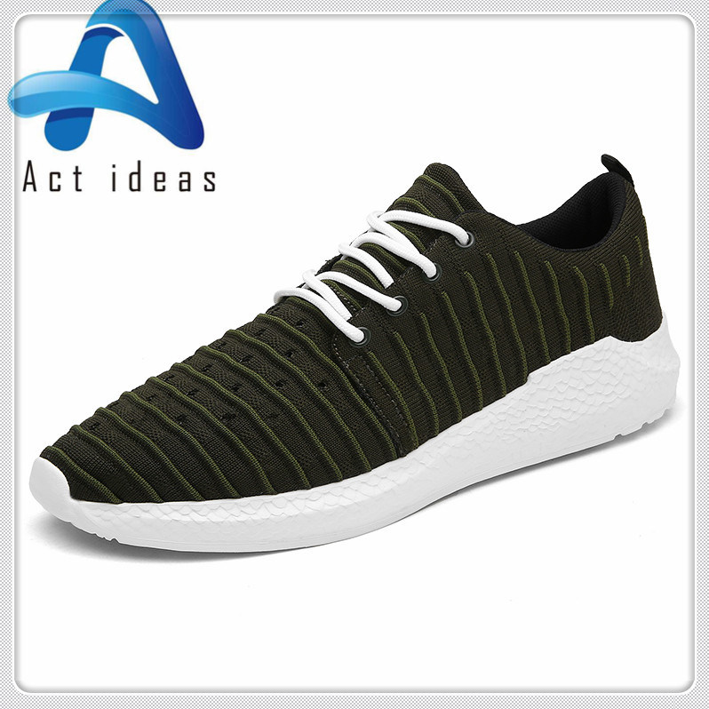 China Factory New Design Fly Knitting OEM Men Sneakers Shoes