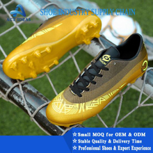 Hot Sale Newest Men Football Cleats Custom Soccer Shoe Fashion Brand Football Shoes 2019 and 2020