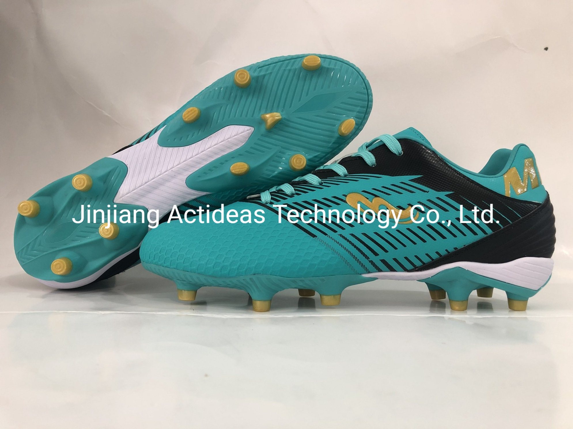 Top Quality Soccer Cleats Men Custom Soccer Shoes Football Boots for 2021